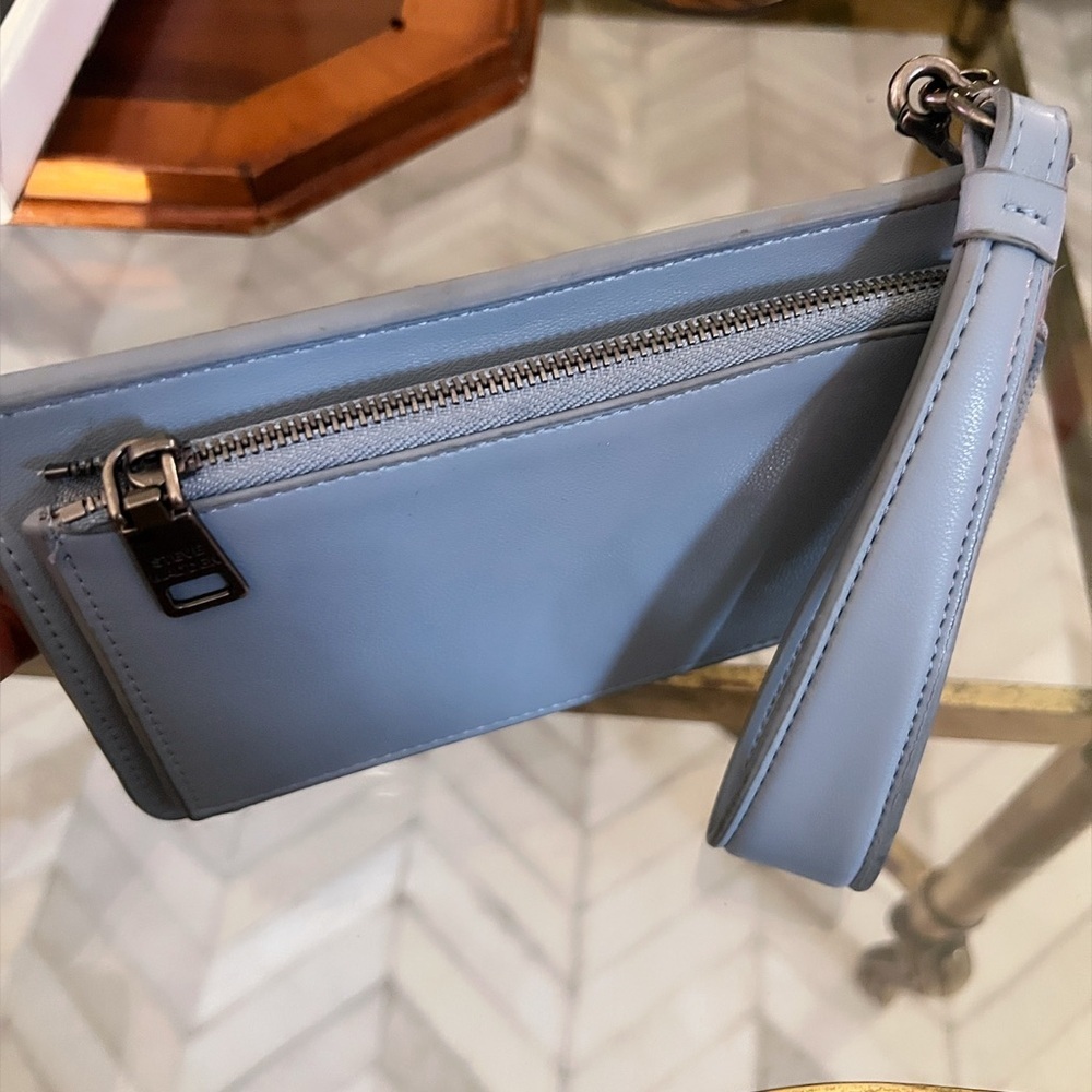 Steven Madden Elegant Light Blue Wristlet - Picture 2 of 7